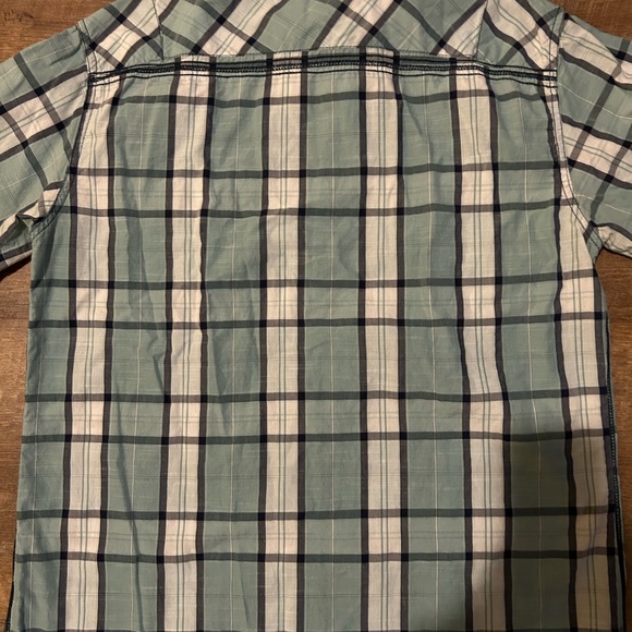 BKE men’s short sleeve button up shirt. Like new condition - Picture 2 of 4